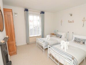 3 bedrooms, individually decorated, individually furnished, free WiFi