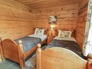 3 camere, con stile personalizzato, con arredamento individuale