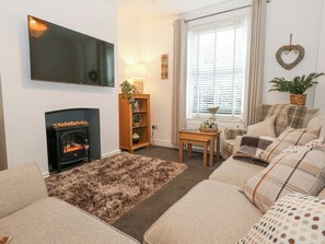 Living area - Garibaldi Cottage (Weymouth)