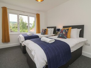 4 chambres, décoration personnalisée, ameublement personnalisé