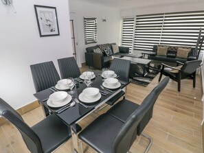 Interior - 34 Croft Court (Tenby)
