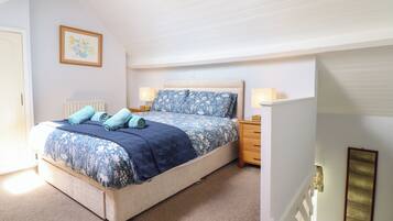 1 bedroom, individually decorated, individually furnished, free WiFi