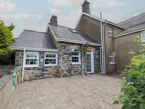 Exterior - Bwthyn y Gwas (Tywyn)