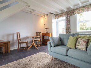 Living area - Bwthyn y Gwas (Tywyn)