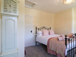 1 chambre, décoration personnalisée, ameublement personnalisé