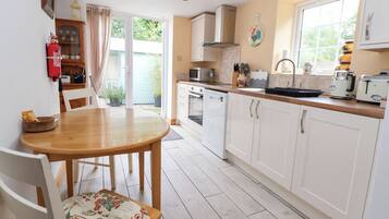 Cottage | Interior