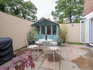 Cottage | Interior