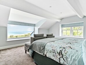 5 chambres, décoration personnalisée, ameublement personnalisé