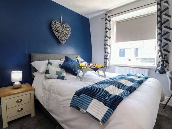 7 bedrooms, individually decorated, individually furnished, free WiFi - Verdo House (Blackpool)