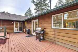 House (3 Bedrooms) | Interior - 3 Mi to Old Mill District: Family Retreat w/ Yard (Bend)