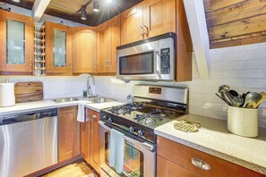 House (4 Bedrooms) | Bahagian dalam