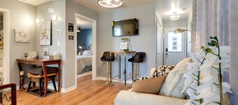 Home 3 Mi to Dtwn Chattanooga: Great for Nurses!