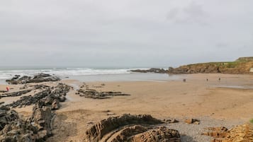 Una playa cerca
