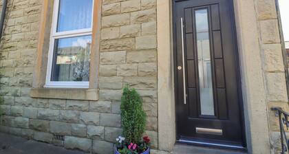49 Waddington Road