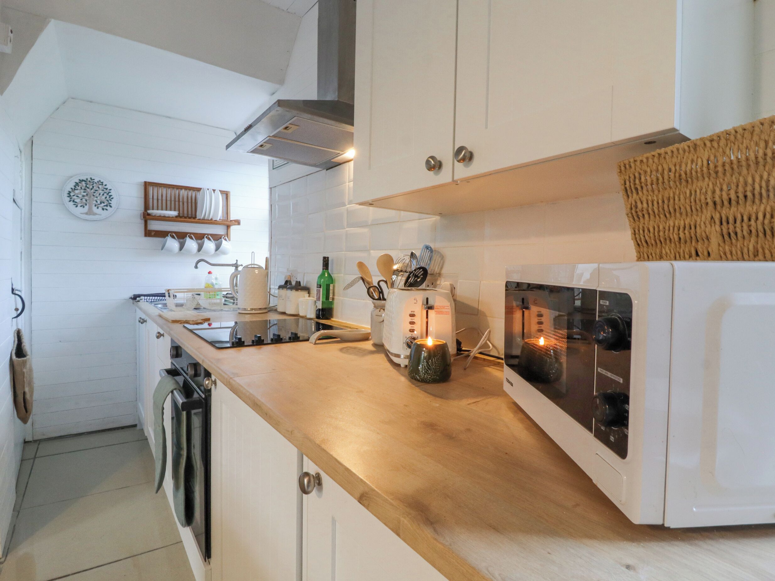 Fridge, electric kettle, toaster, cookware/dishes/utensils