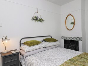 2 室のベッドルーム、客室ごとに異なる装飾、客室ごとに異なるインテリア、WiFi (無料)