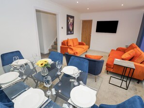 Dining - Shirleys (Stratford-upon-Avon)