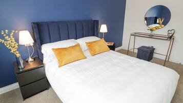 3 bedrooms, individually decorated, individually furnished, free WiFi