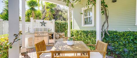 Cottage (2 Bedrooms) | Interior