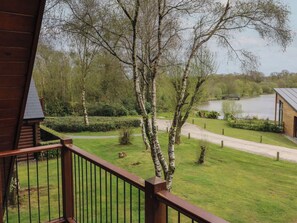 Property grounds - Cedar (Winkleigh)