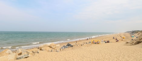 Una playa cerca