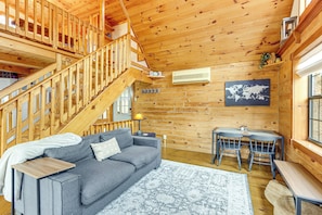 House (1 Bedroom) | Interior