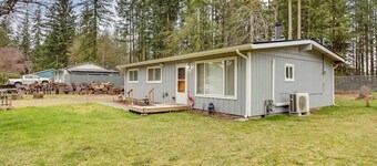 6 Mi to Lake Meridian Park: Auburn Home w/ Yard