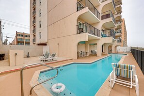 Apartment (1 Bedroom) | Interior - Dogs Welcome: Beachfront South Padre Island Condo (South Padre Island)