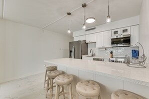 Apartment (1 Bedroom) | Interior - Dogs Welcome: Beachfront South Padre Island Condo (South Padre Island)