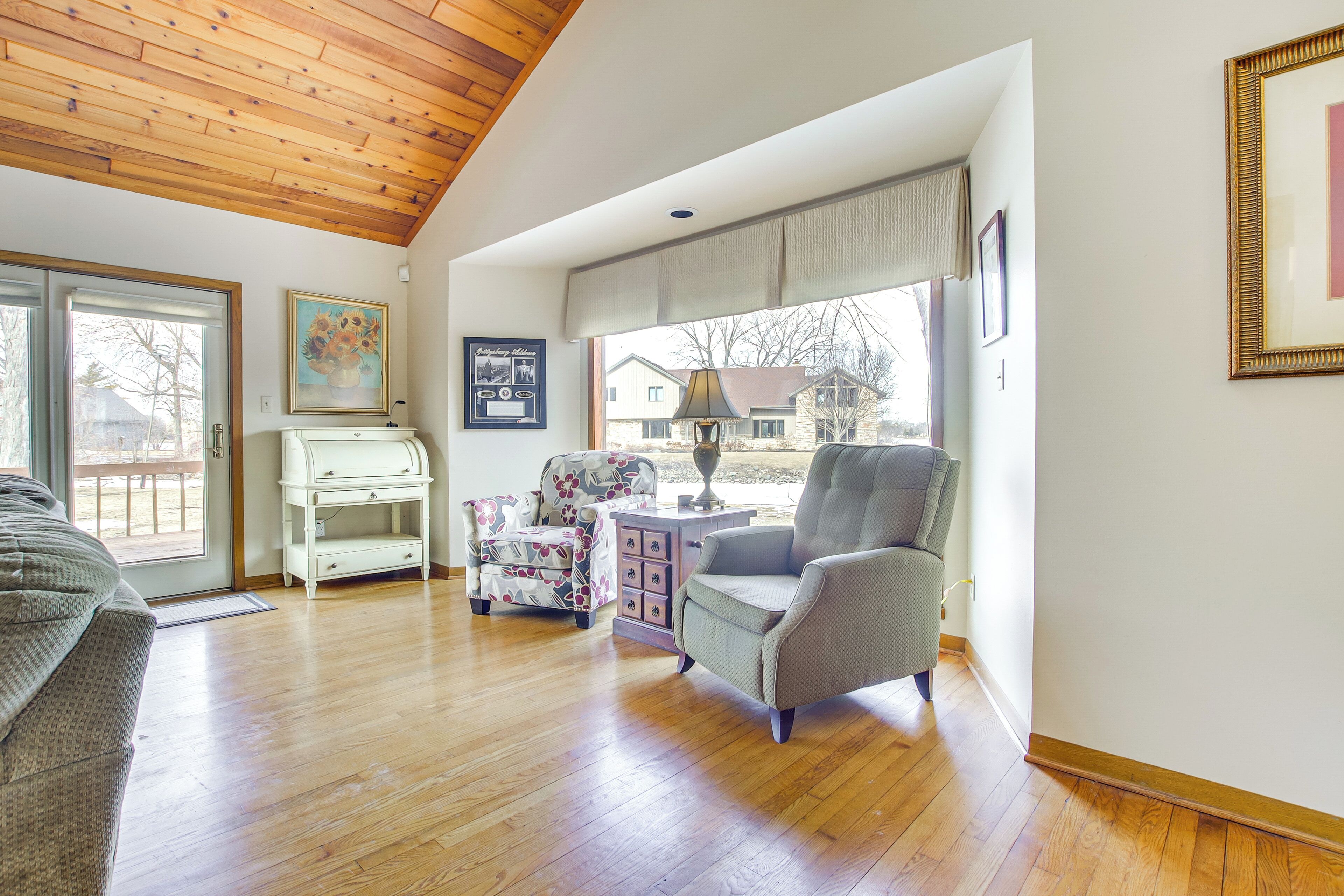 House (4 Bedrooms) | Interior