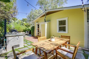 Cottage (2 Bedrooms) | Interior - 1/2 Mi to Balboa Park: Cottage w/ Private Yard! (San Diego)