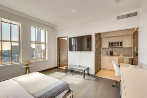 Espace de travail pour ordinateur portable, draps fournis