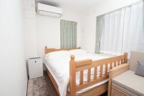 1 bedroom, iron/ironing board, WiFi