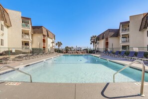 Apartment (2 Bedrooms) | Interior - Scenic Oceanfront Condo in Myrtle Beach! (Myrtle Beach)