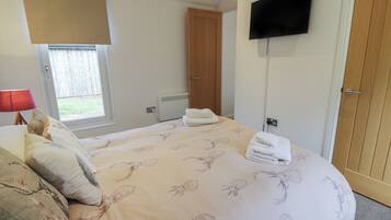 1 bedroom, individually decorated, individually furnished, free WiFi