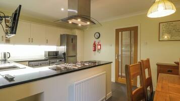 Fridge, dishwasher, electric kettle, toaster