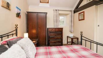 1 bedroom, individually decorated, individually furnished, free WiFi