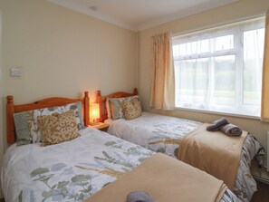 3 bedrooms, individually decorated, individually furnished, free WiFi
