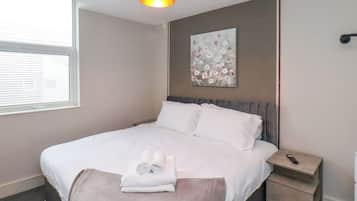 1 bedroom, individually decorated, individually furnished, free WiFi