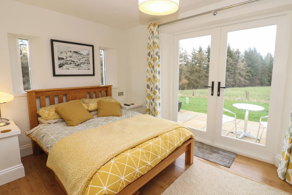 Woodland View - Headlam