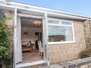 Exterior detail - Black Hill View (Newton Abbot)