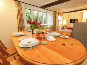 Dining - The Elbow (Dorchester)