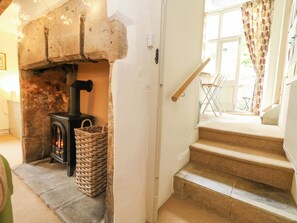 Interior - The Elbow (Dorchester)