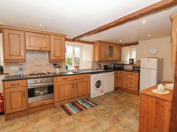 Fridge, dishwasher, electric kettle, toaster