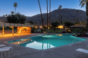 Pool - Sandpiper Jewelbox - Midcentury Modern Gem (Palm Desert)