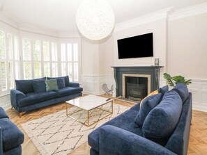 Living area - Spa House (Buxton)
