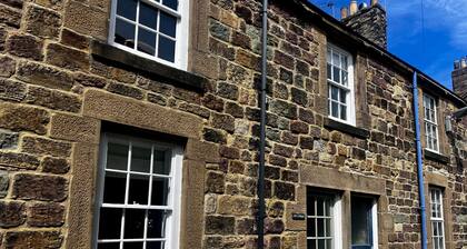 Aln Cottage
