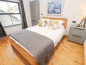 3 개의 침실, 각각 다른 스타일의 인테리어, 각각 다르게 가구 비치, 무료 WiFi