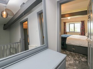 4 chambres, décoration personnalisée, ameublement personnalisé