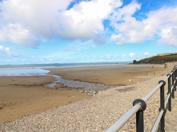 Cottage | Beach | Beach nearby